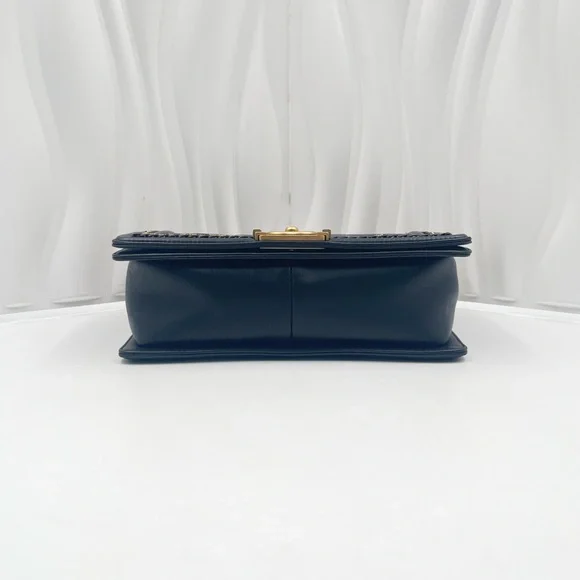 CHANEL Boy CHANEL Medium Flap Bag Black Quilted Lambskin - Picture 7 of 16